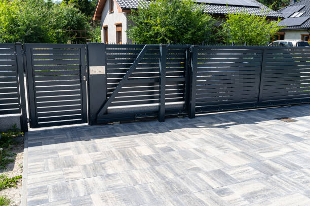 Best Local Driveway Pavers  in Windsor, IL